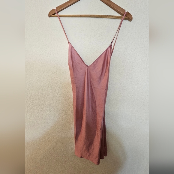 NWT Victoria's Secret Satin Open-Back Slip Dress Medium Dusk Mauve - Picture 5 of 6